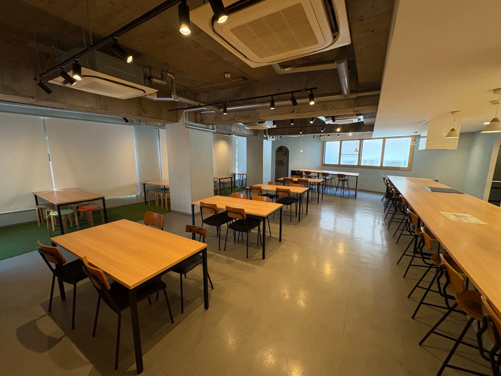 パティア市ヶ谷店