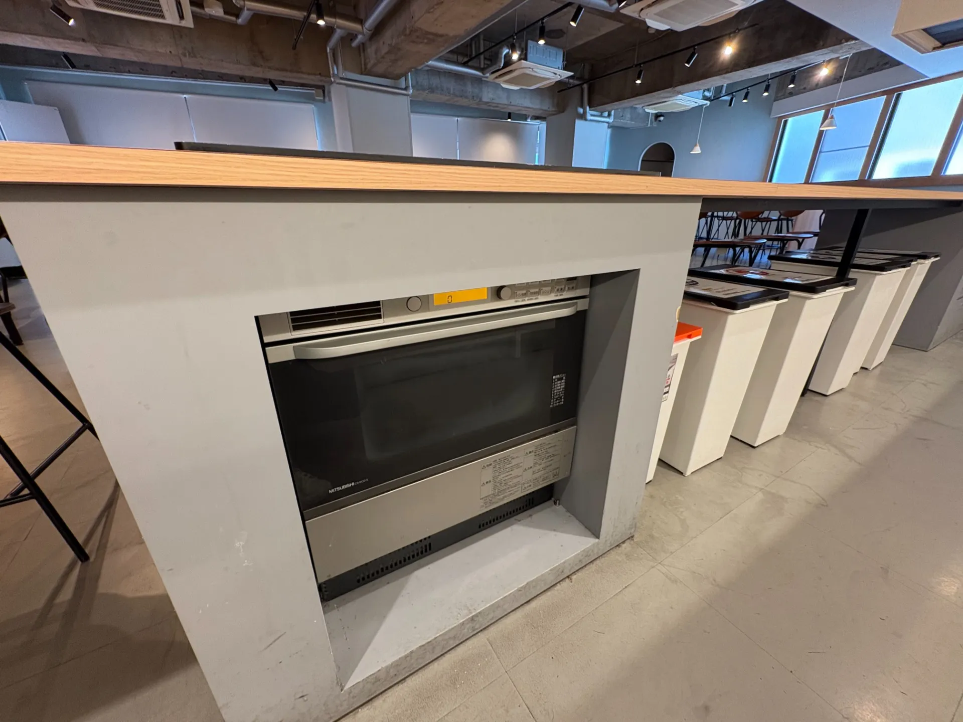 パティア市ヶ谷店