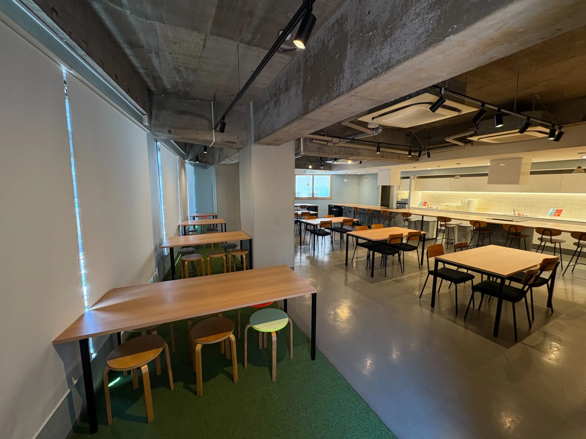 パティア市ヶ谷店